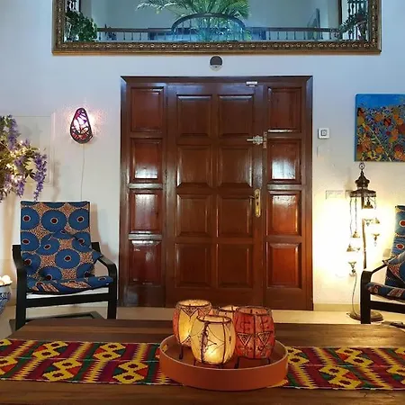 Beautiful 9 Bedroom With And Pool. Málaga