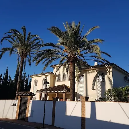 Beautiful 9 Bedroom With And Pool. Malaga