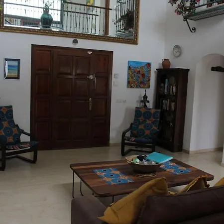 Beautiful 9 Bedroom With And Pool. * Malaga