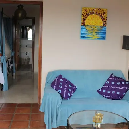 Beautiful 9 Bedroom With And Pool. Villa Malaga